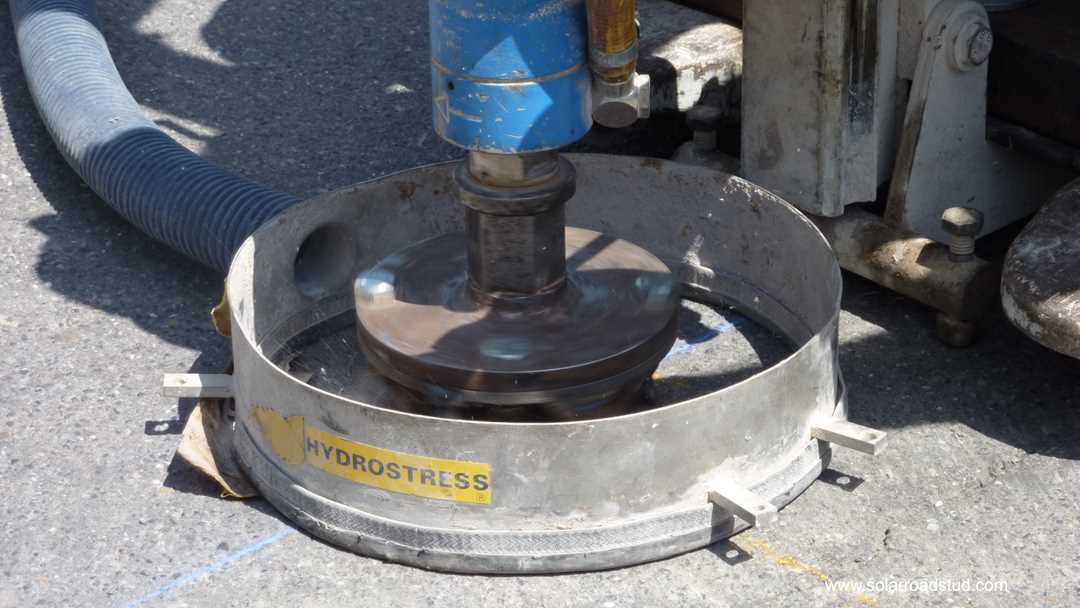 Milling the hole